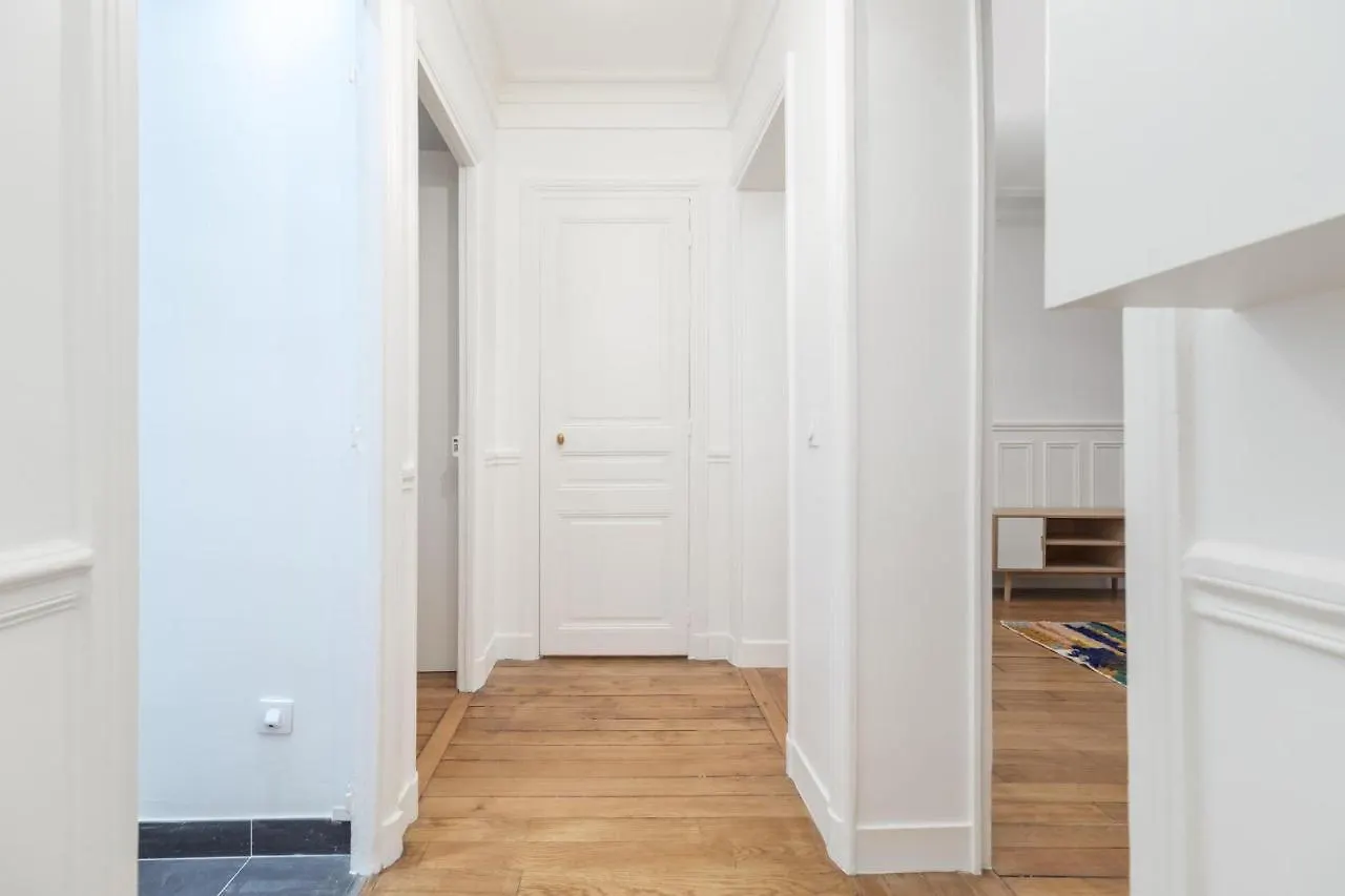 Bridgestreet - Opera Montmartre Apartment *